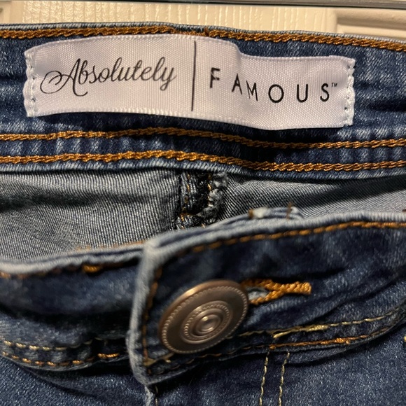 🔥HOST PICK Embroidered Jeans Women Pink Flowers Absolutely Famous 10 Cute Denim - Picture 4 of 5